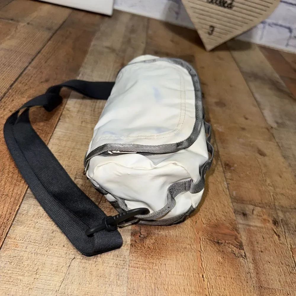 The North Face White Duffle Mini Very Rare Crossbody Has Flaws